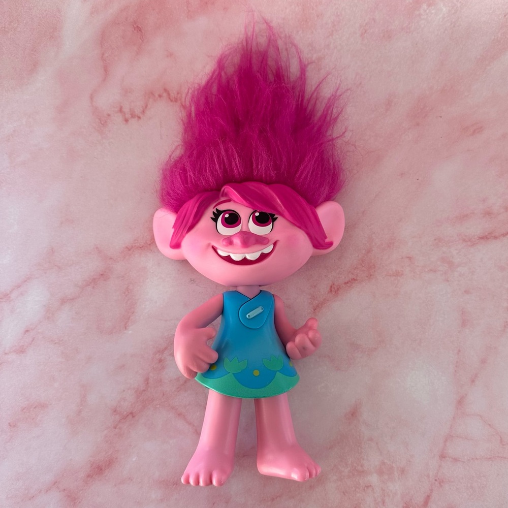 DREAMWORKS Poppy Trolls World Tour